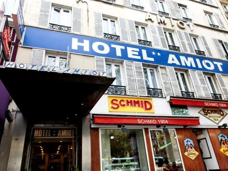 Amiot Отель Париж