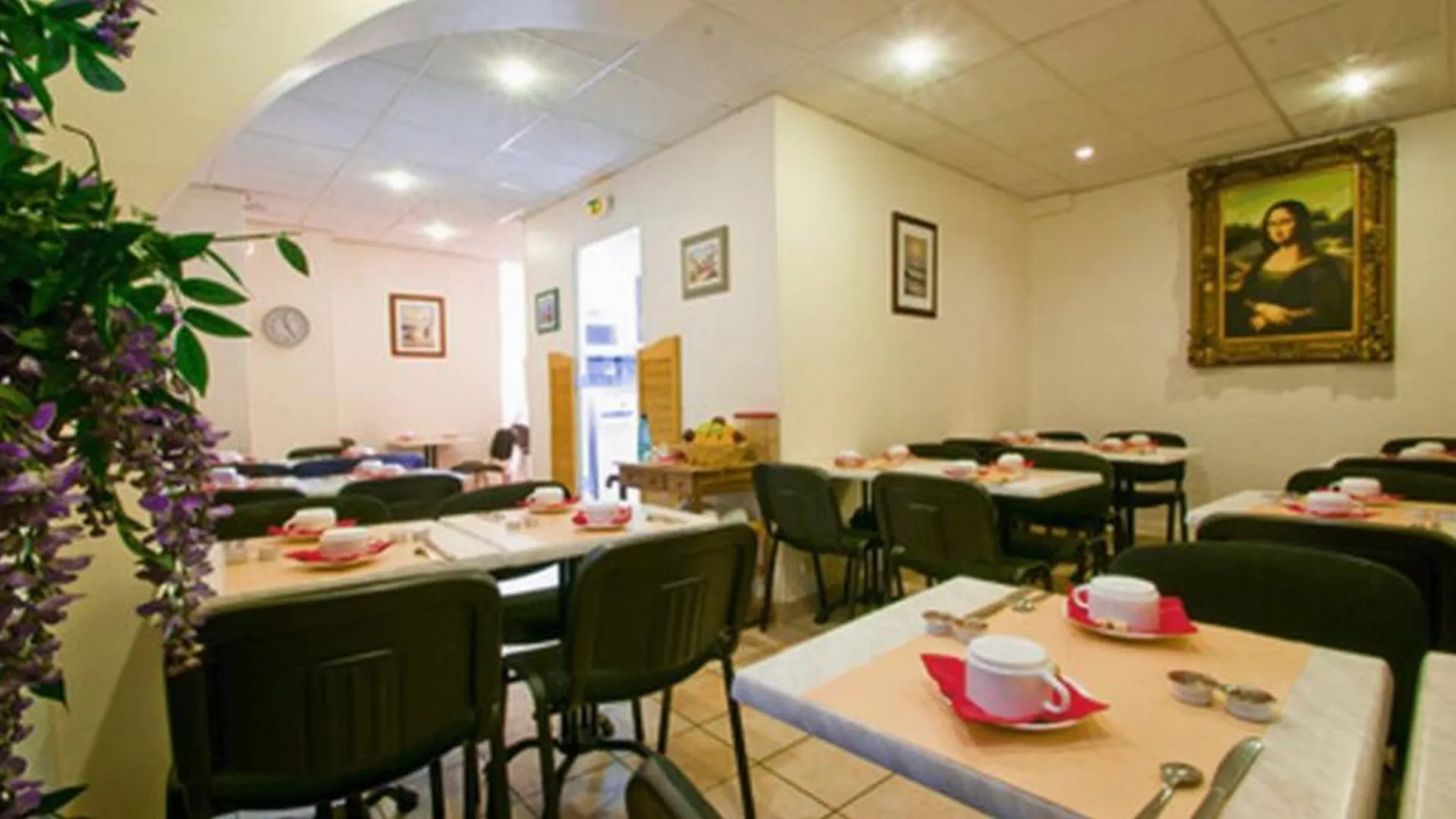 Hotel Amiot 2*
