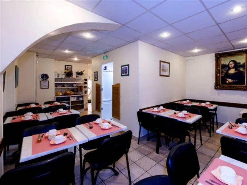 Amiot Hotel